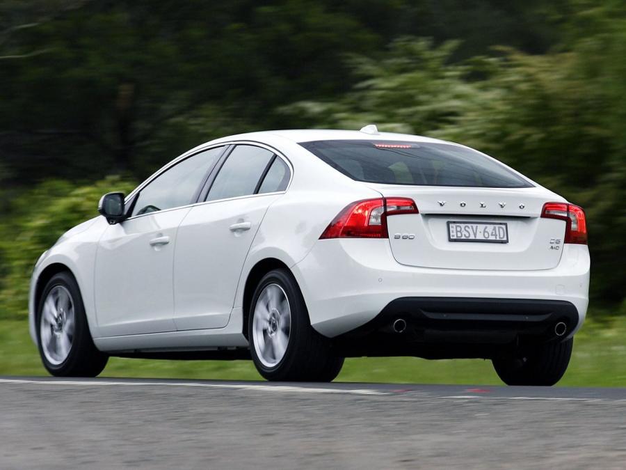  Volvo S60 D5 AWD 2010 года  (AU) (фото 3 из 13)